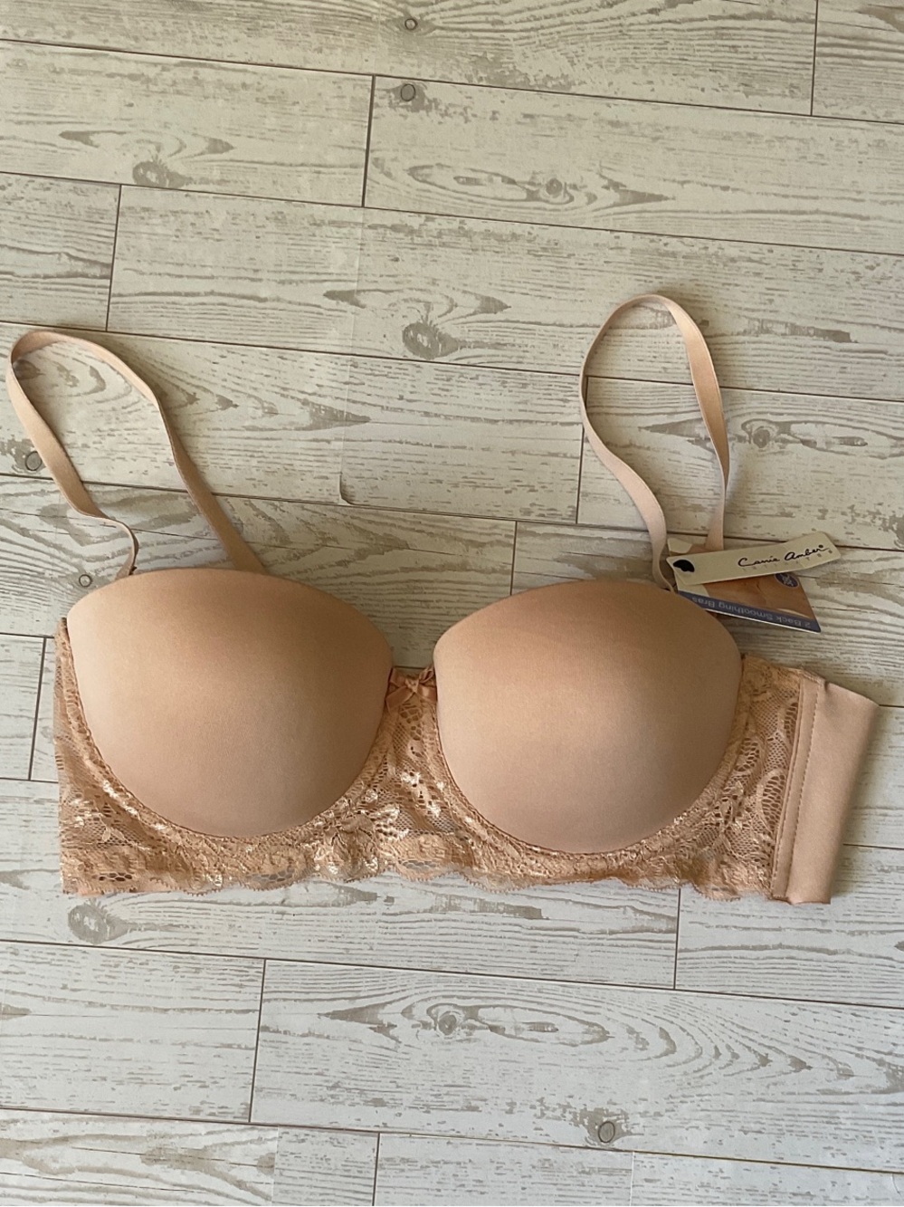 Convertible Lace-Back Strapless Bra in Light Nude